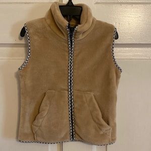 Boys size 4 fleece vest